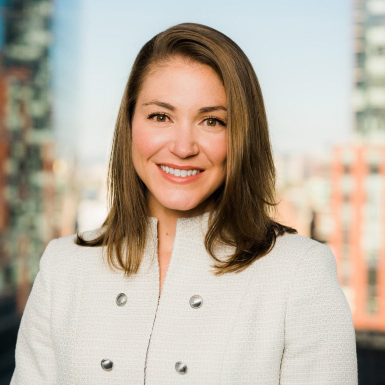 Nicole Leveque headshot